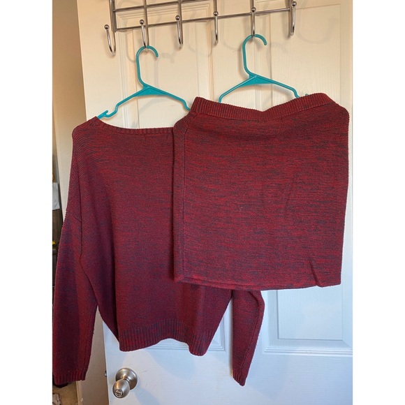 Red Sweater Matching Set - Picture 2 of 3
